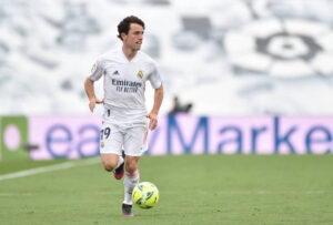 เซียนแทงบอล หน้าติดตาม